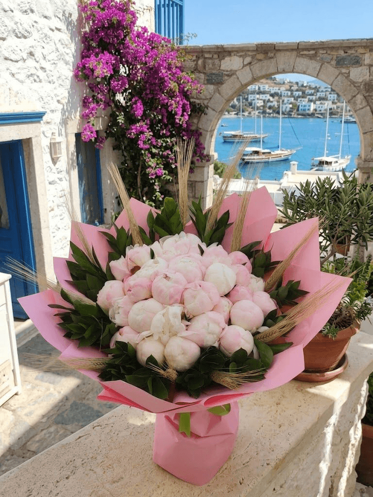 Gündoğan Bodrum şakayık çiçeği buketi siparişi